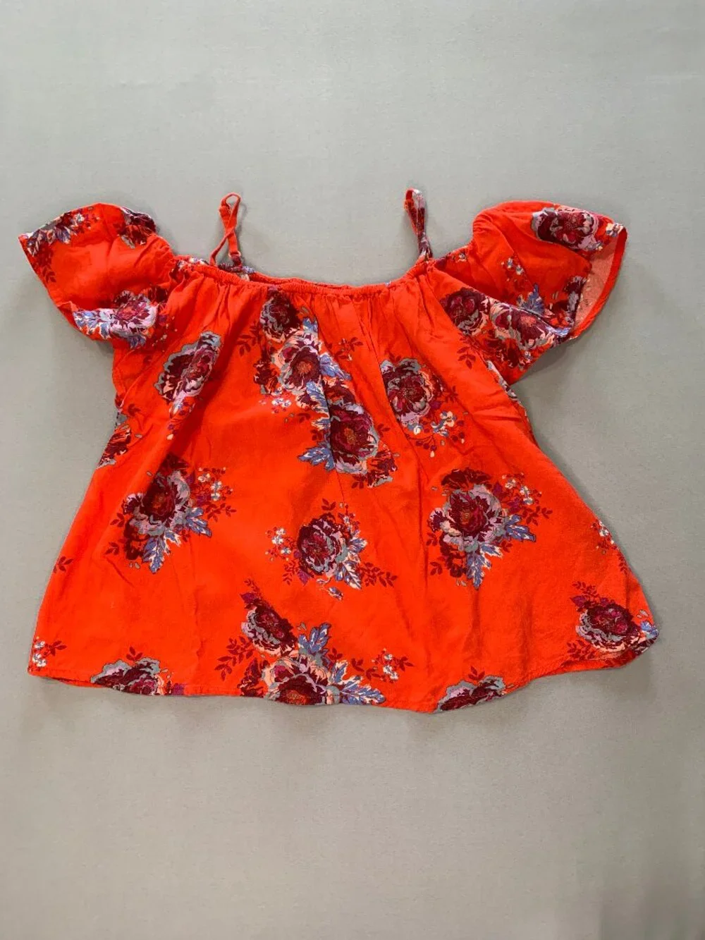 3 Piece Girl Bundle Like New Children's Place Shorts Off Shoulder Shirts Size 14 - Picture 2 of 12